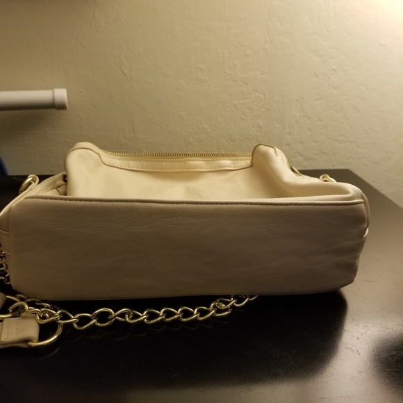 Steve Madden Satchel Crossbody - Picture 6 of 9